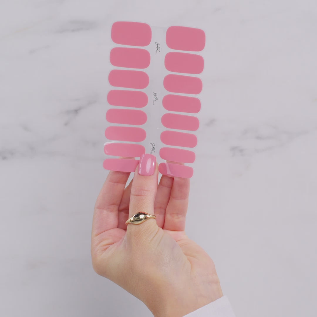 Selfie Nails Dusty Rose